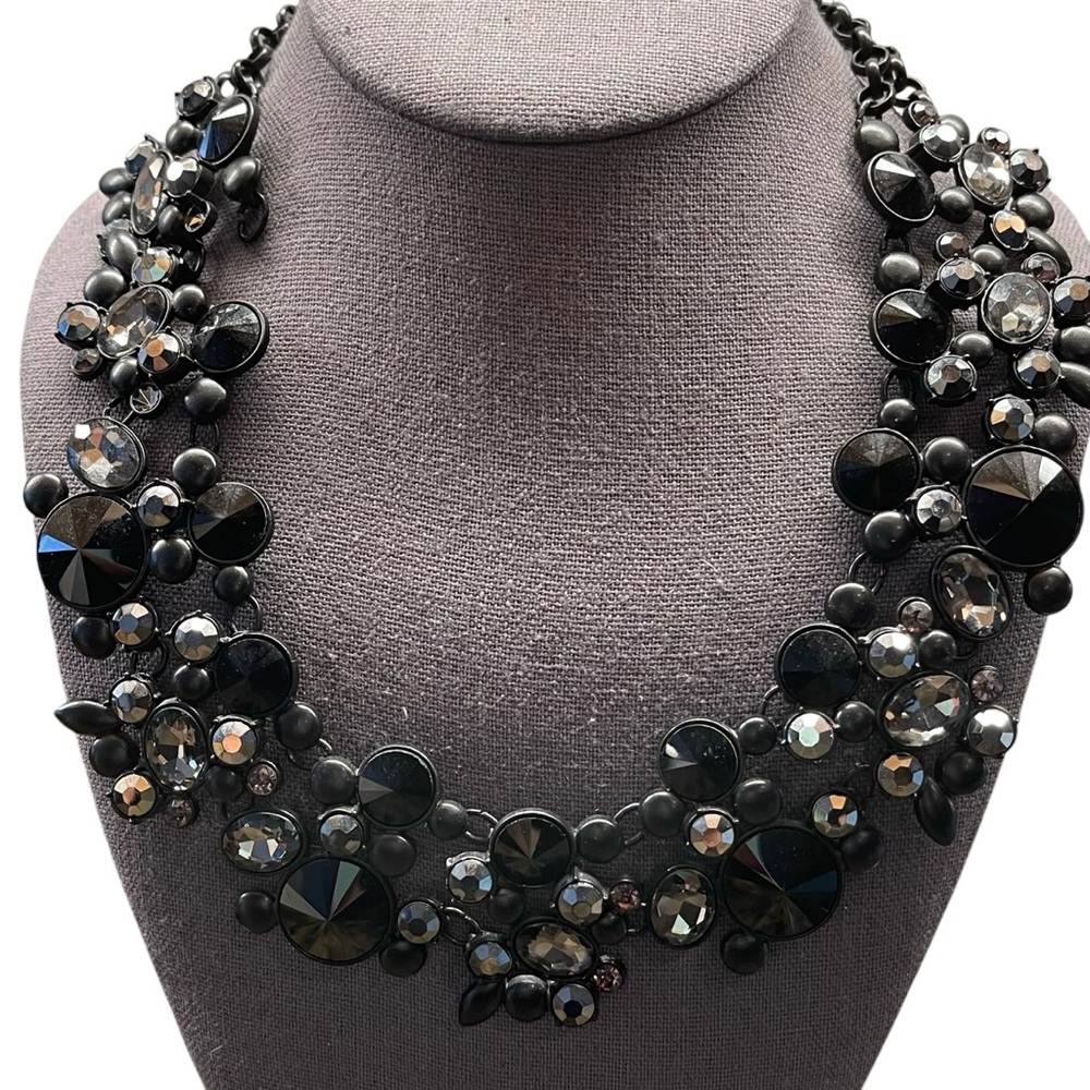 ❤️ Natasha Black Crystal Bib Statement Necklace